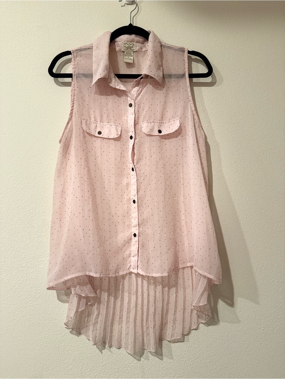 Eyelash Couture Pink Polka Dot Sleeveless Button-Up Blouse Chiffon Pleated Sheer